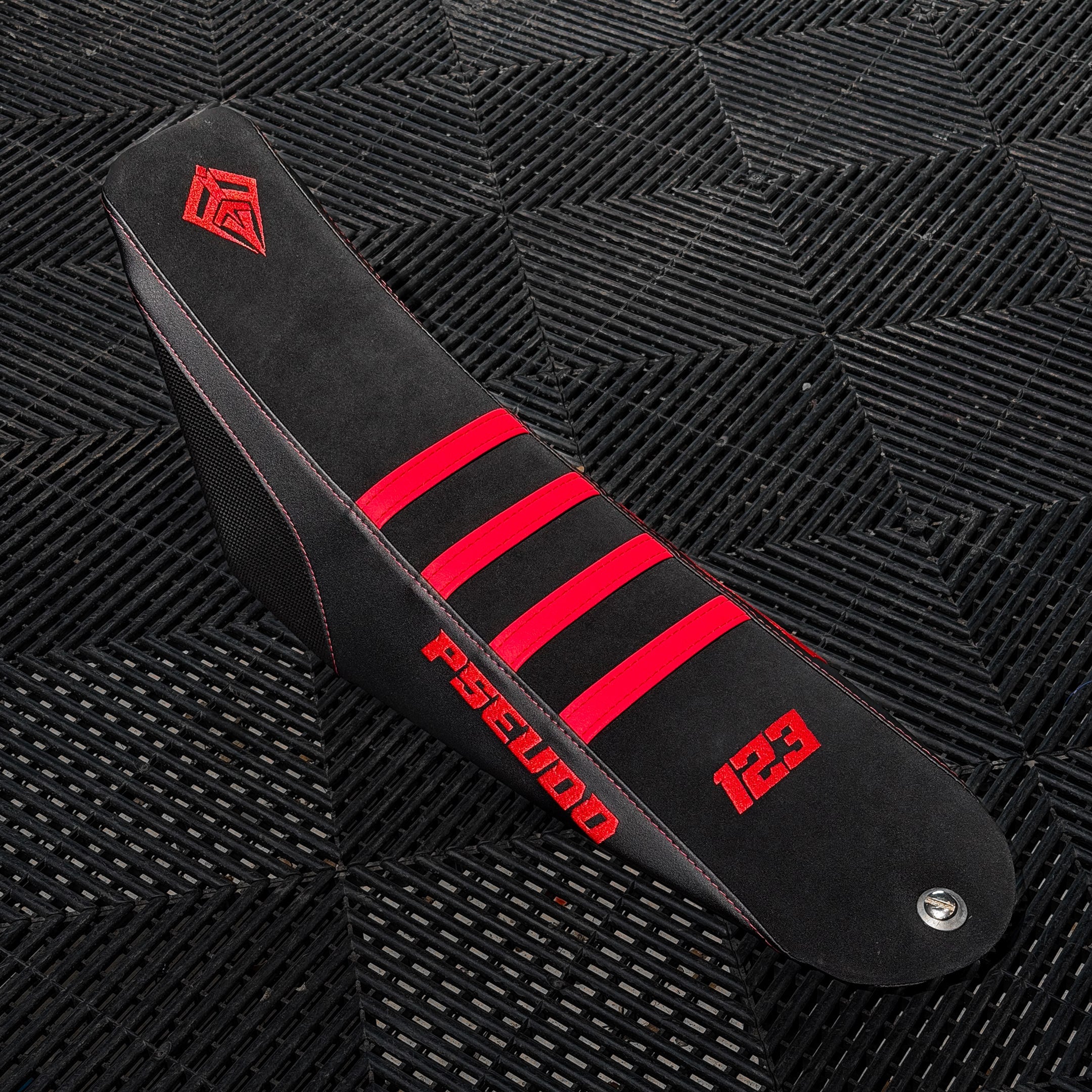 Housse De Selle - FIFTY PROLINE - Rouge