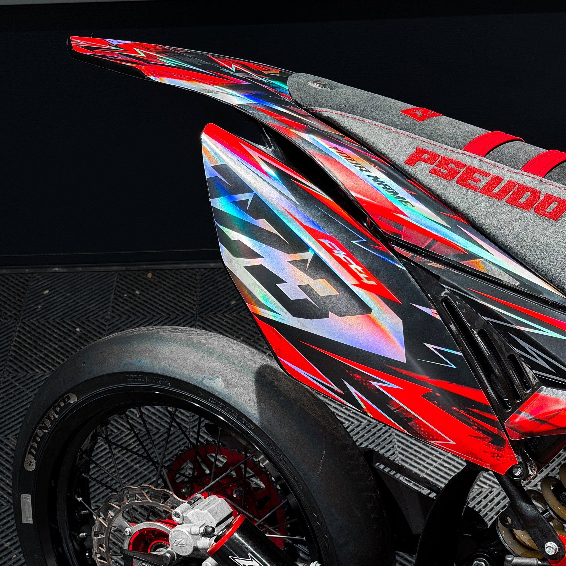 KIT DECO FIFTY VIONIX ROUGE PERSONNALISABLE